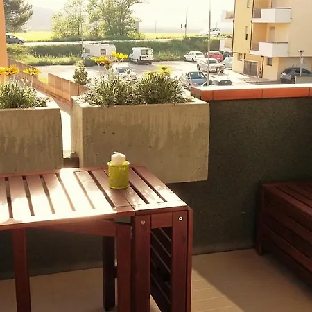 아파트 Conero Homes *